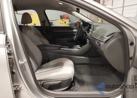 2020 Hyundai Sonata Sel z USA, uszkodzony, nr VIN 5NPEL4JA8LH052494